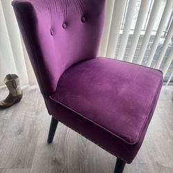 Plush Lounge Chair