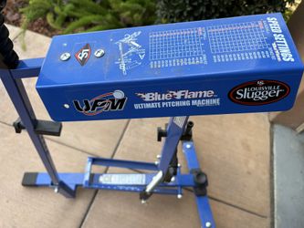 Louiseville Slugger blue Flame Pitching Machine