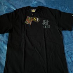 Bape Undefeated S,L
