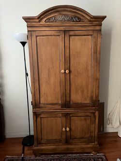 Wardrobe chest cabinet