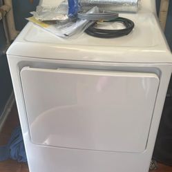 Brand new Electric dryer b