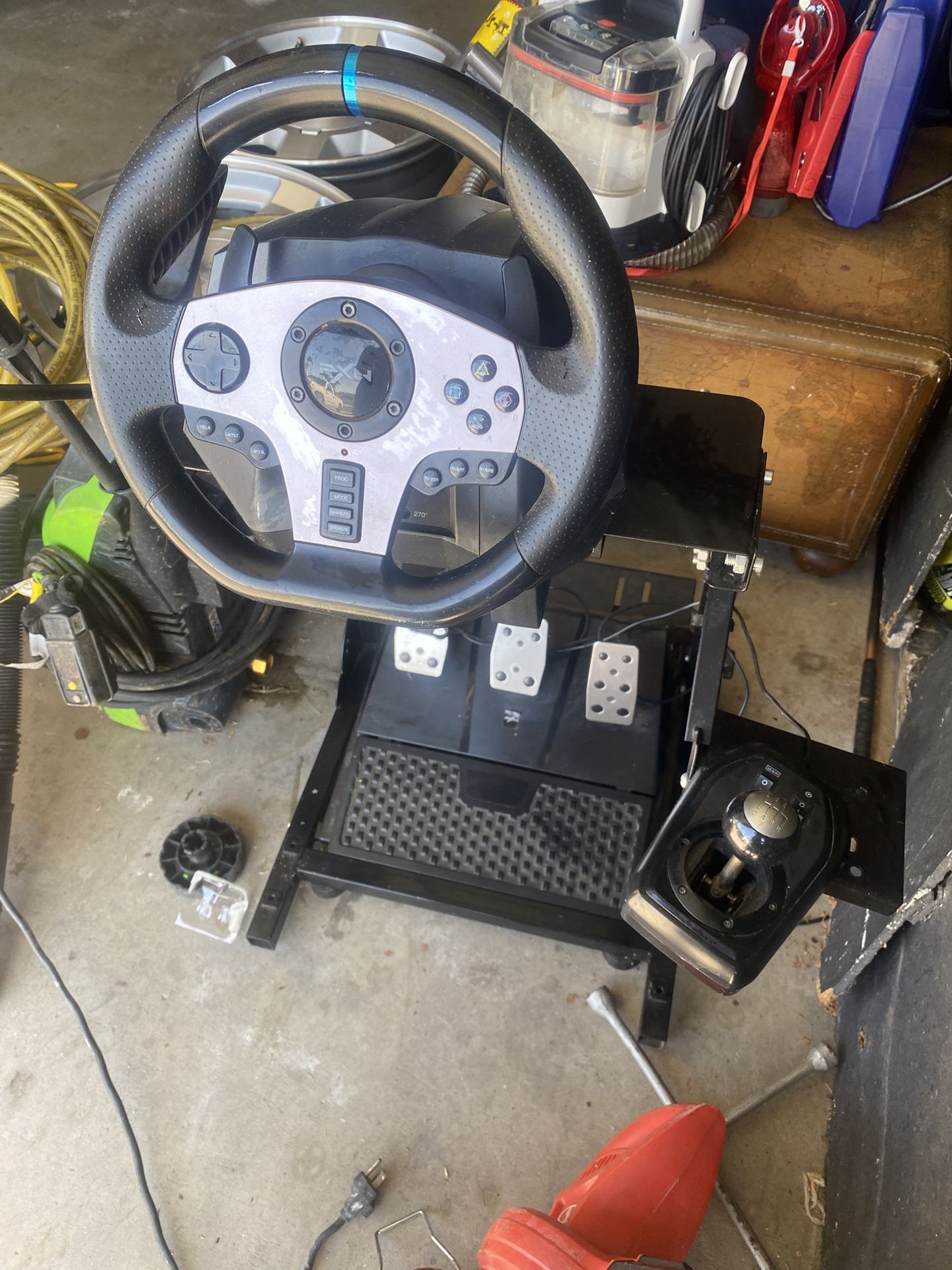 PS4 Steering Wheel And Stand