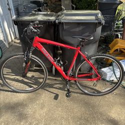 Roam Giant Bike 