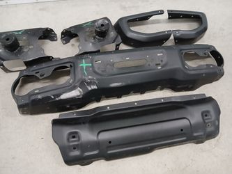 2023 Jeep Rubicon Bumper