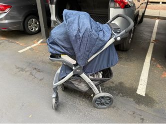 Chicco Bravo 3in1 stroller and car seat