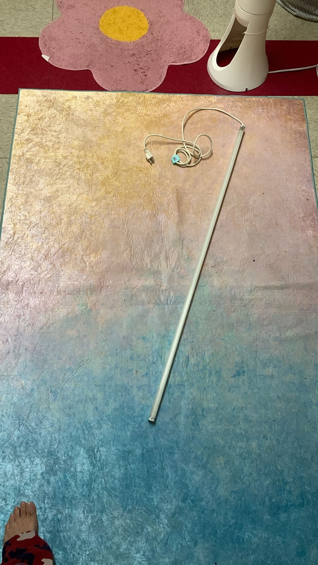 Tube Light / No Bulb