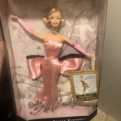 1997 Barbie Hollywood Collection: Marilyn Monroe (pink dress)