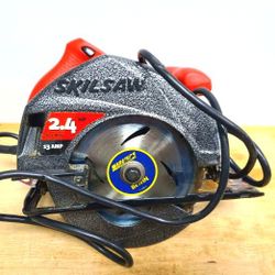 Skil Saw #5500 13amp 4600rpms 2.45hp 7 1/4 Circular Saw & Case