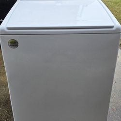 Whirlpool Washer for Sale 
(Works Great)
Comes w/ Warranty 
Delivery Available 

Our store is located at:
1260 Highway 85 North 
Fayetteville, GA 