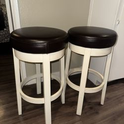 twin bar stools
