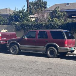 Chevron let Blazer 2000