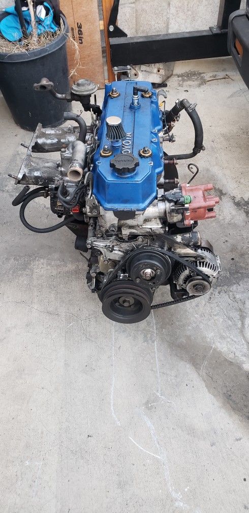 Toyota 22re Engine