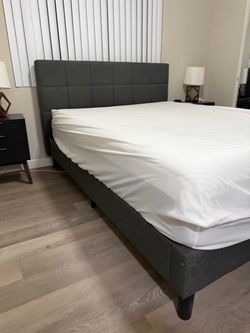 Mid-Century modern queen bedroom set.