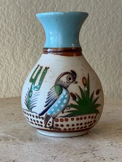Sweetest Small Vintage Tonala Mexico Vase Pot with Painted Quail & Catcus Fauna, circa 1970s
