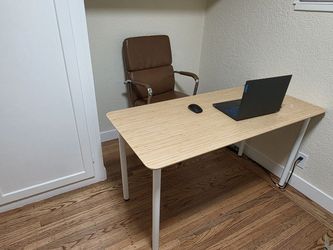 Ikea Office Desks (70 Available)