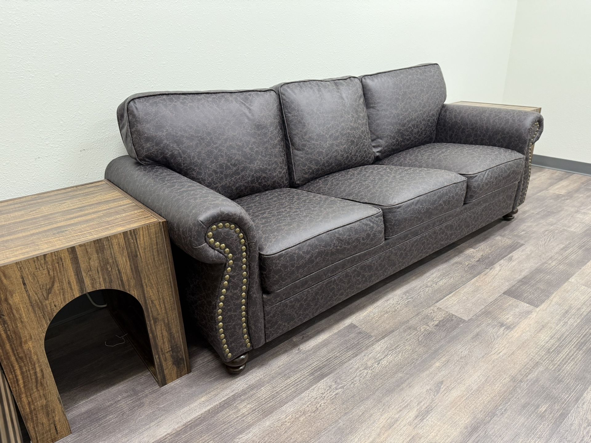 Sofa，coffee Table, （Almost new，Self pickup）
