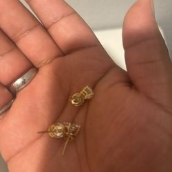 Gold Earrings 
