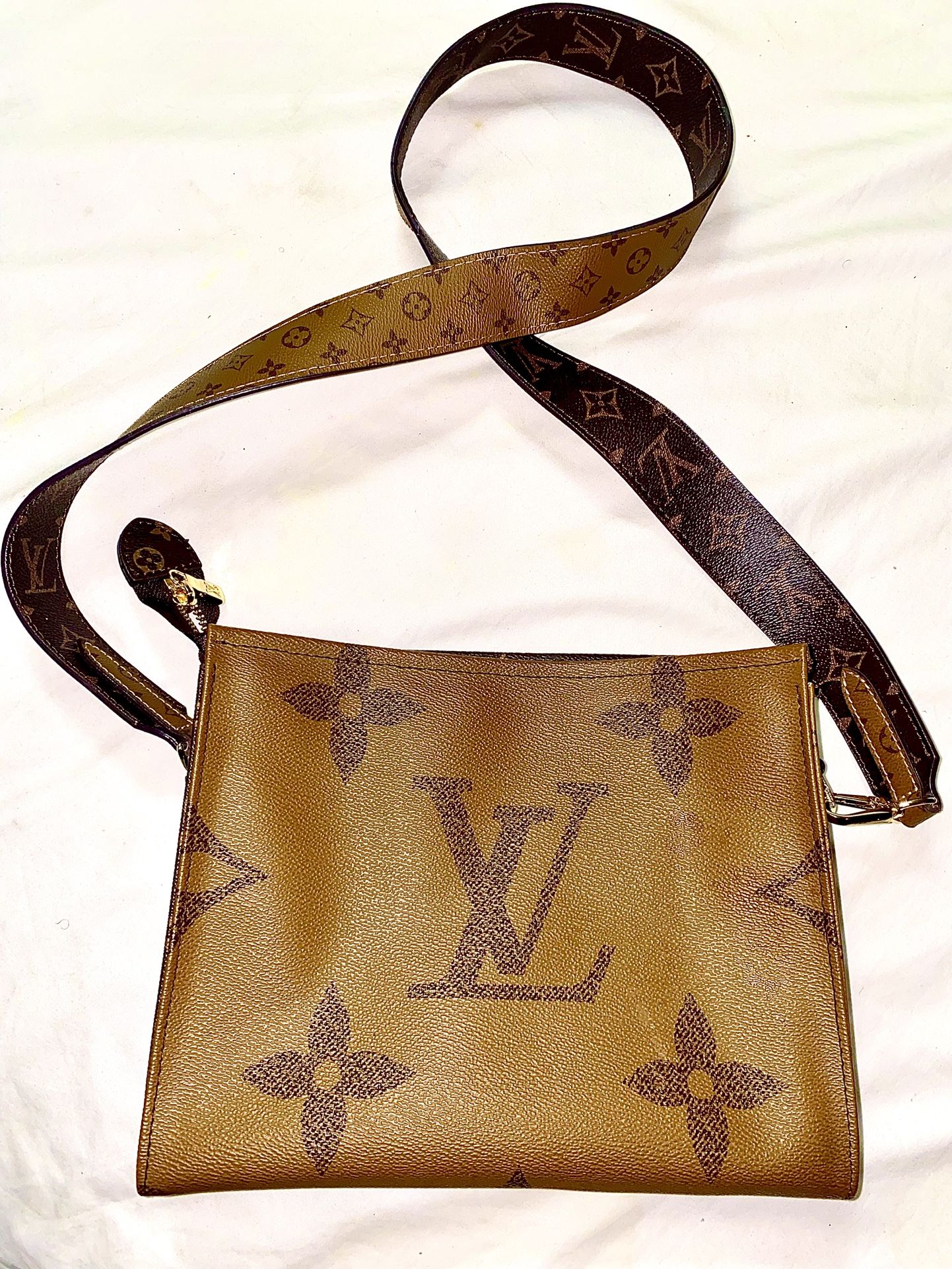 Louis V ‘OnTheGo” Bàg