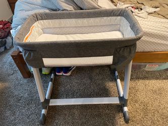 Simmons Kids Bassinet