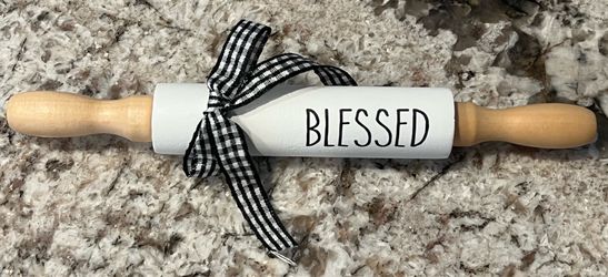 🖤🤍Adorable Farmhouse Wood "Blessed" Rolling Pin Decor🖤Farmhouse Wood Sign ~ New 🖤🤍🐄