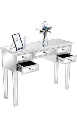 Mirrored Vanity 5 Drawers