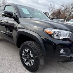 2023 TOYOTA-TACOMA TRD 