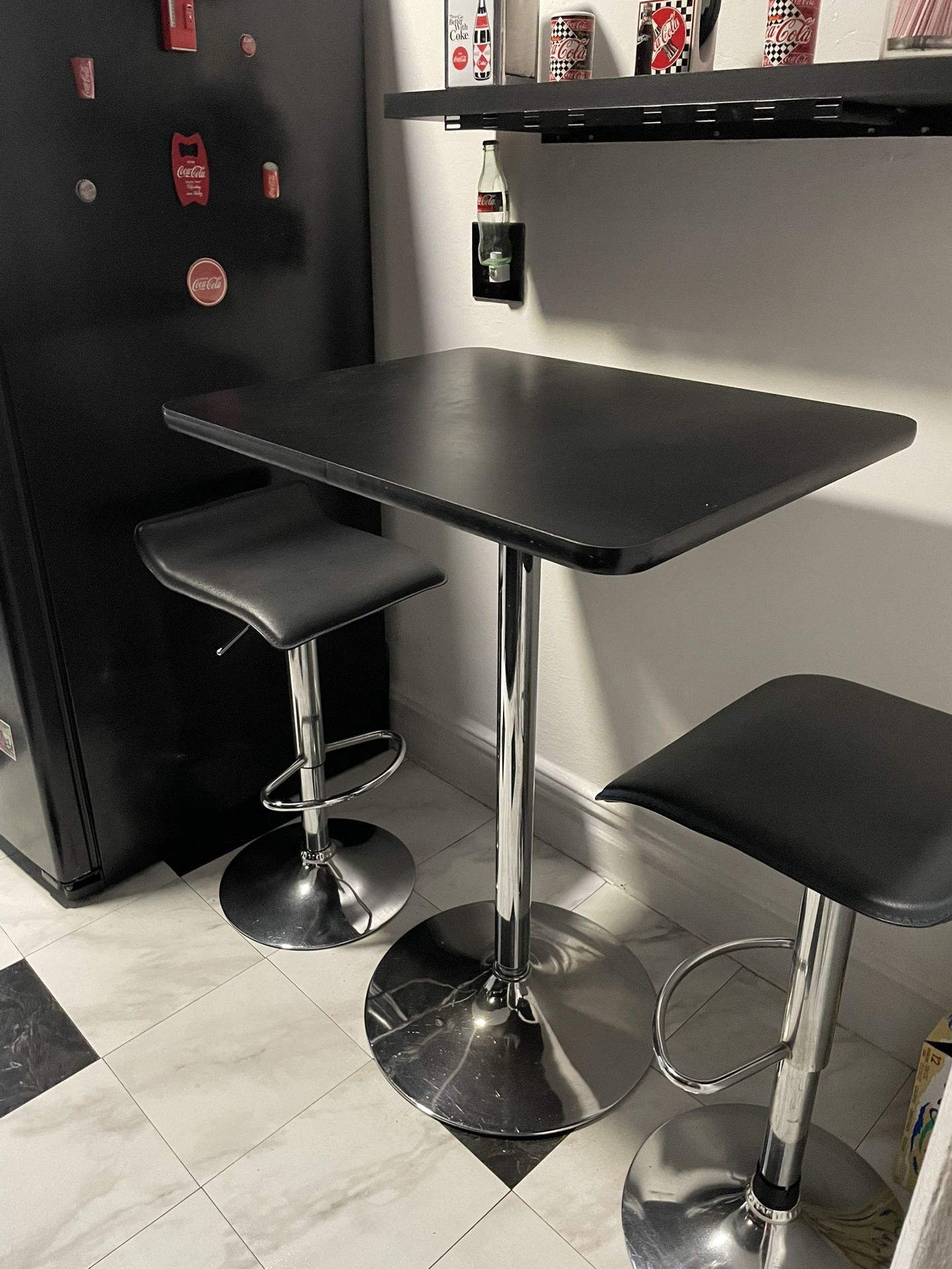 Modern Chrome/black Small Kitchen Set