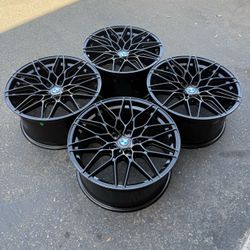 19” Gloss Black 1000M Wheels NEW 4X Staggered Set 19x8.5/9.5 +30/35 (5x120) For BMW F30 F32