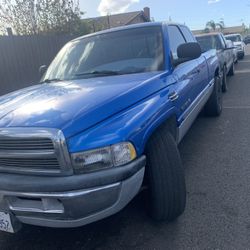 Dodge Ram 2001 Truck