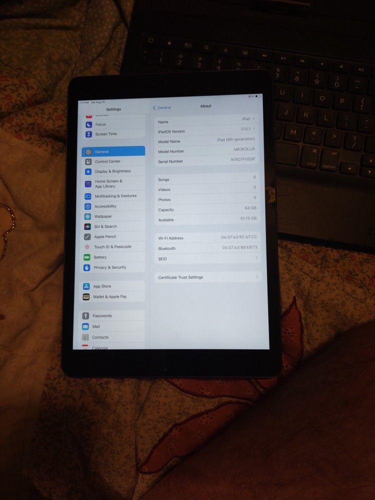 iPad 9th Generation With Keyboard