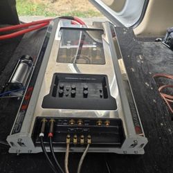 tengo Amplifier funciona genial vieja escuela son muy raros