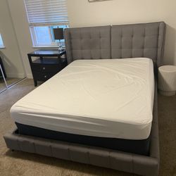 Queen Bed (all Set)