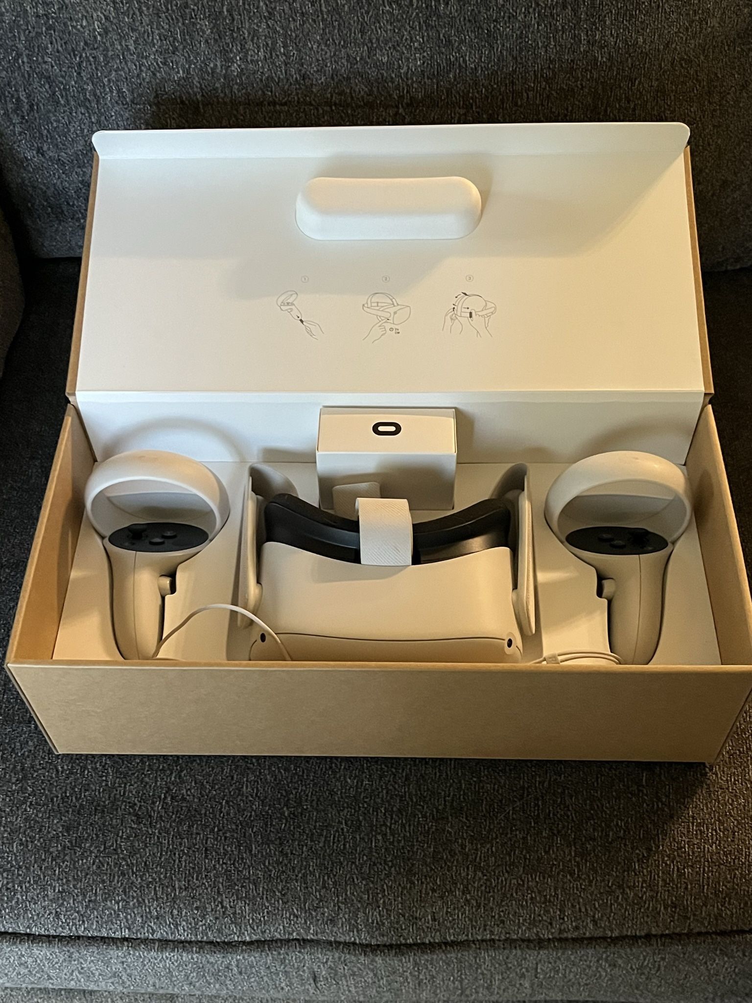 Oculus Meta-Quest Two