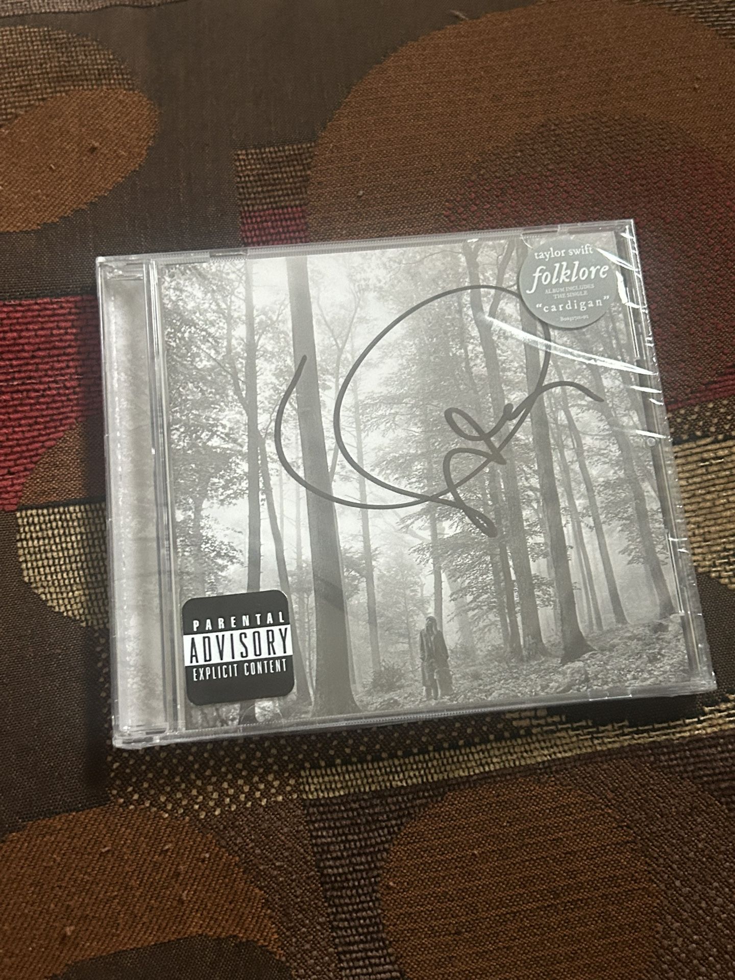 Taylor Swift signed Folklore CD