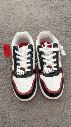 Hello kitty shoes