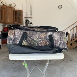 Red Head Extra Large Duffle Bag