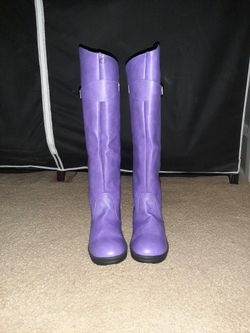 NEW, never Worn Leather Boots