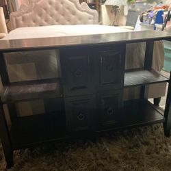 TV Stand/Entertainment Center/Side Table For Vases For $25
