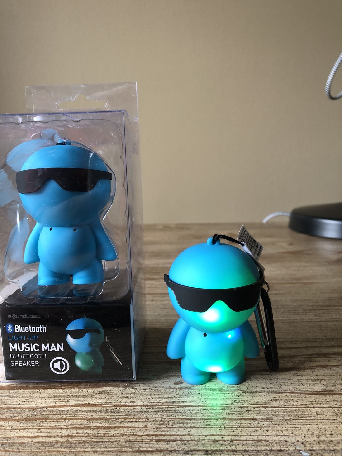 Bluetooth Speaker - Light-Up Music Man