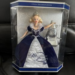 NIB VERY RARE Millennium Princess 2000 Barbie Doll 24154