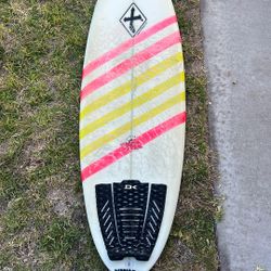 6’1” Xanadu Piglet 20”W by 2.3”T