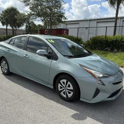 2016 Toyota Prius