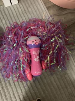 Mini Mouse Pom poms and microphone