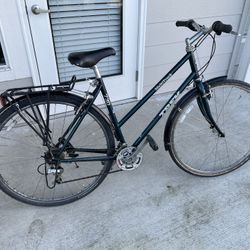 Trek multitrack online 730 women's bike