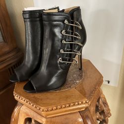 Katy Perry Boots Size 8