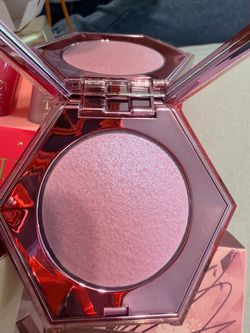 Fenty diamond bomb 💥