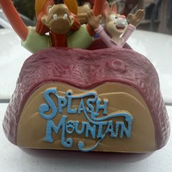 Disney Splash Mountain Pullback Toy With Br'er Rabbit, Bear, and Fox Vtg Retiredu