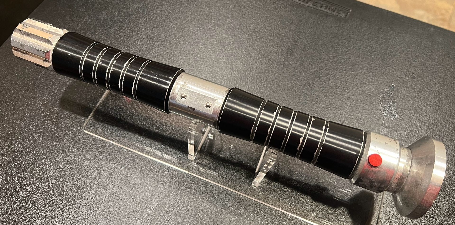 Custom Lightsaber - Korbanth Darth Bane