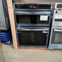 Built in wall oven