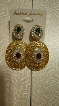 Fashion Jewelry Earrings. New